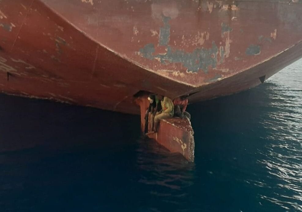 Tres personas recorrieron más de 4 mil millas en la pala del timón de un barco 1 0E520E8E 4767 4DB2 B894 92E8BB68519A