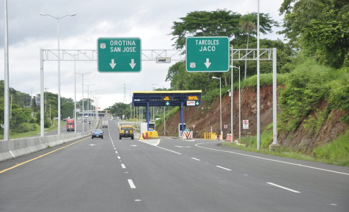 Ruta 27 tendrá carril reversible para los que regresen al GAM el lunes 1 BF5EDF31 2416 41C2 8FEE DAD7E03AEF4C