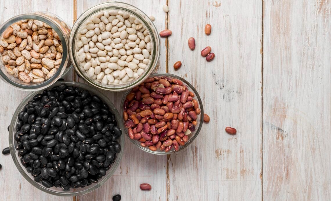 Aumenta uso de semilla certificada de frijol 1 flat lay raw beans mix