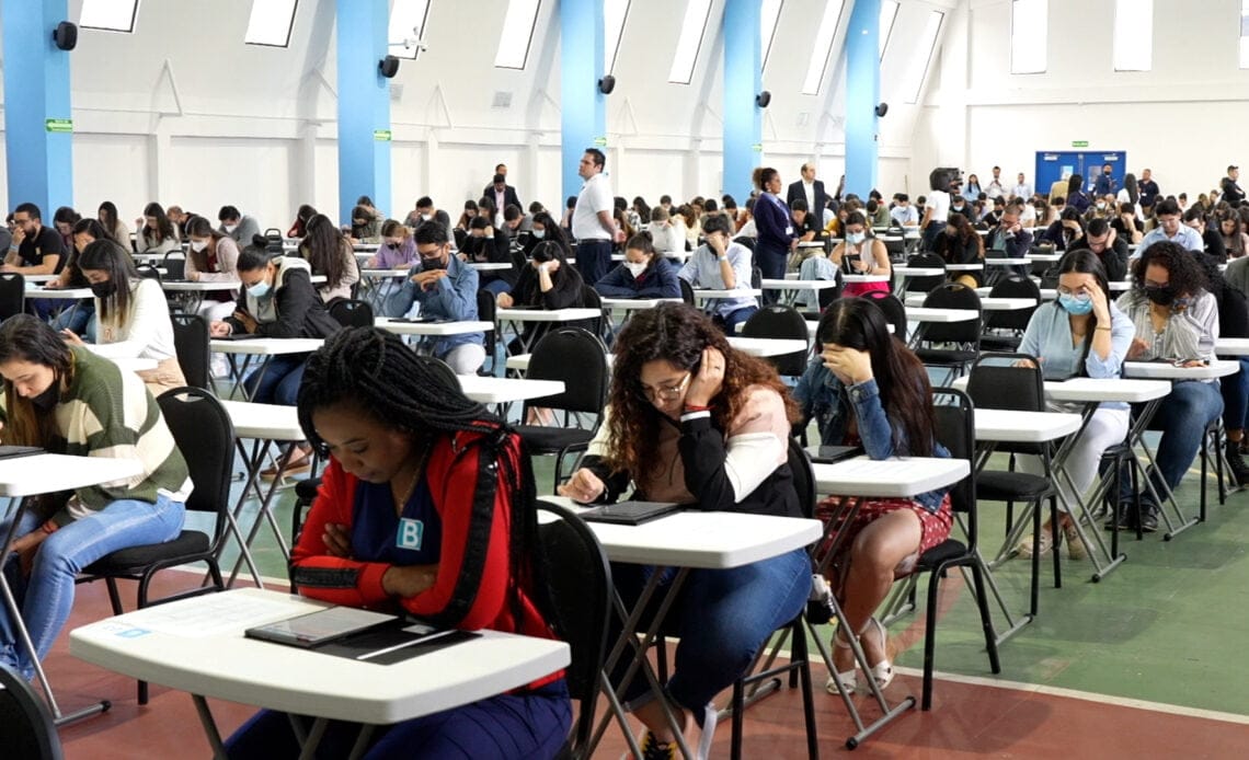500 médicos realizaron el Examen de Conocimientos Médicos de Costa Rica 1 ECOM CR 4