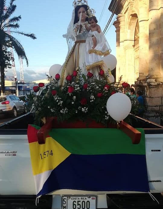 Esparza se viste de fiesta para celebrar su patrona, la Virgen de la Candelaria 1 Virgen de la Candelaria nueva