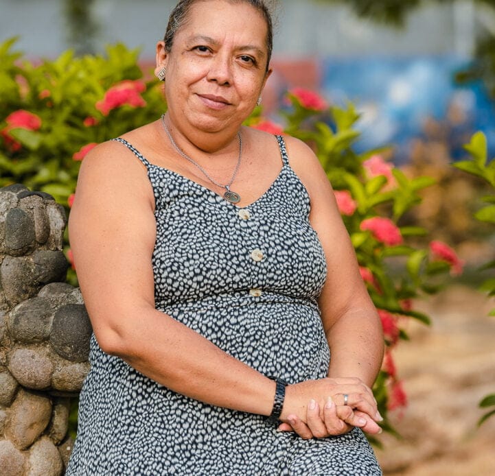 Arlene Salazar Sibaja, Una cantautora con sabor porteño 1 DSC1124