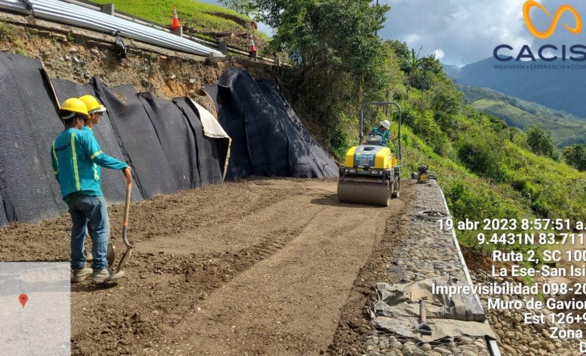 Conavi realiza trabajos en la Ruta Nacional N°2 1 WhatsApp Image 2023 04 25 at 2.32.56 PM