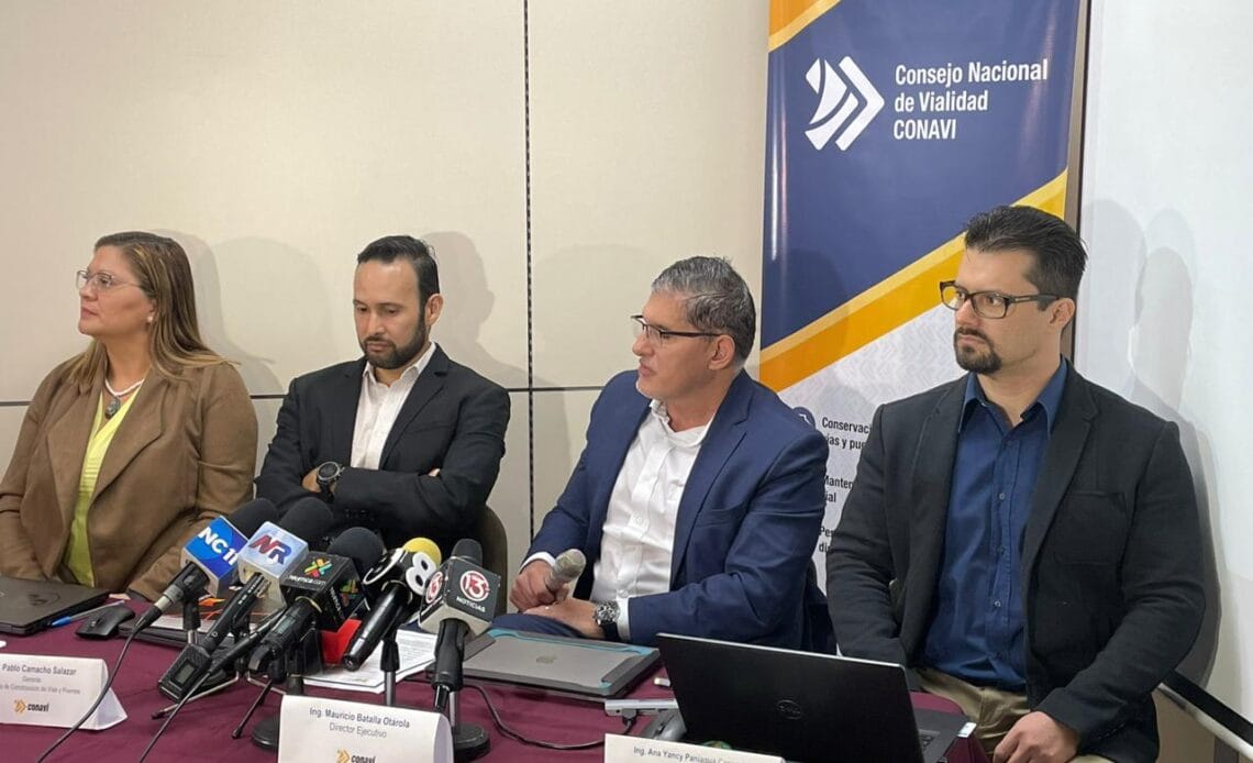 CONAVI le ahorra al país $37 millones de dólares en mantenimiento de vías 1 WhatsApp Image 2023 04 27 at 2.22.35 PM 1